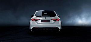 Alfa Romeo Giulia GTA 2020 года в цвете Trophy White
