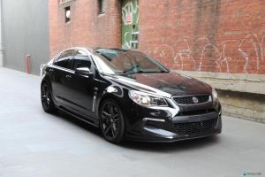 HSV Senator Signature 2017 года, Dutton Garage