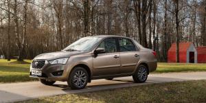 Datsun подготовил Black версии седана и хэтчбека DO