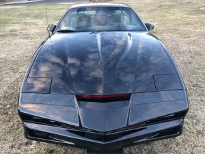Pontiac Firebird Trans Am GTA KITT Tribute 1987 года, Bring A Trailer
