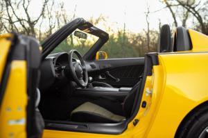 Honda S2000 CR 2008 года, в цвете Rio Yellow Pearl, Bring a Trailer
