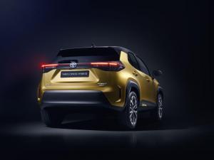 Toyota Yaris Cross Hybrid 2020 года