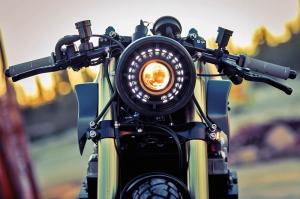 Honda CBX750 by Plus 3 Motors