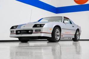 Chevrolet Camaro Z28 IROC-Z 1985 года, Bring a Trailer