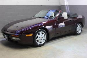 Кабриолет Porsche 944 S2 1990 года продадут за 18 800 долларов