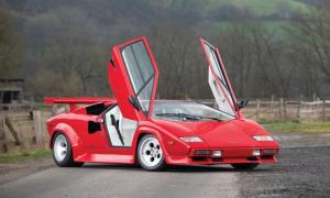 Редкий Lamborghini Countach LP500 S выставили на продажу