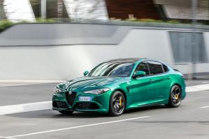 Alfa Romeo Giulia Quadrifoglio 2020 года