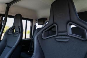 Land Rover Defender 110 SVX Spectre JB24 2015 года, Silverstone Auctions