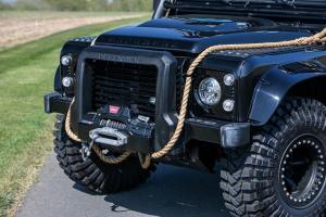 Land Rover Defender 110 SVX Spectre JB24 2015 года, Silverstone Auctions