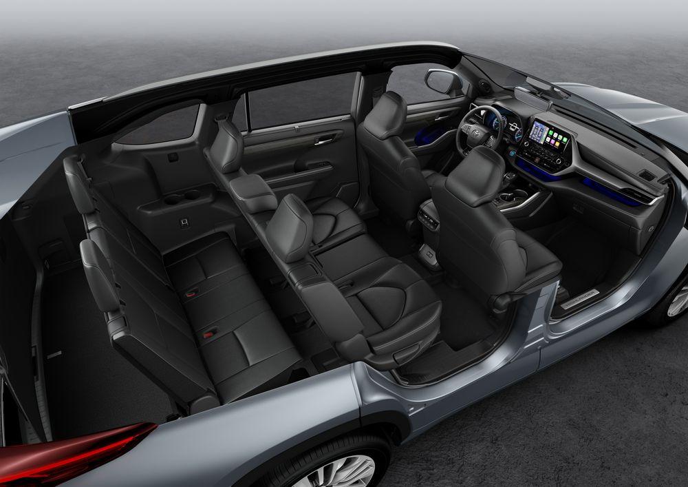 Toyota Highlander Hybrid 2020 года