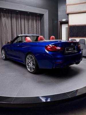 BMW M4 Convertible Competition Package 2020 года, в цвете San Marino Blue, Abu Dhabi Motors