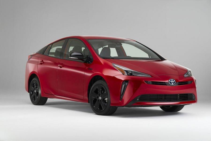 Лимитированный Prius 2020 года стал юбилейной спецсерией
