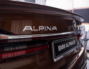 Alpina B7 Bi-Turbo 2020 года, в цвете Chestnut Bronze Metallic, Abu Dhabi Motors