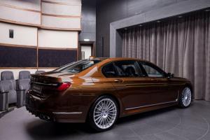 Alpina B7 Bi-Turbo 2020 года, в цвете Chestnut Bronze Metallic, Abu Dhabi Motors