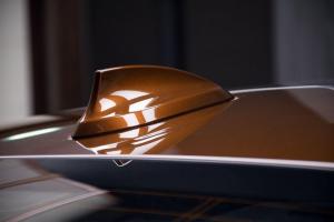 Alpina B7 Bi-Turbo 2020 года, в цвете Chestnut Bronze Metallic, Abu Dhabi Motors