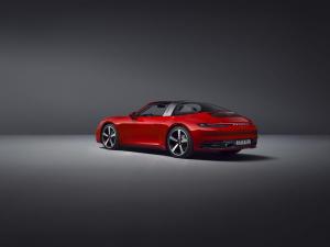 Porsche 911 Targa 4 2020 года