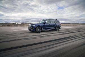 Alpina XB7 2020 года