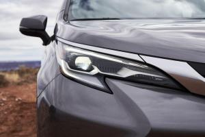 Toyota Sienna Platinum 2020 года