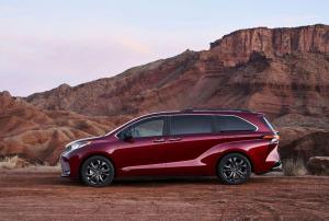 Toyota Sienna XSE 2020 года
