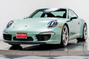 Продается Porsche 911 Carrera S 2012 года в необычном цвете Radium Green