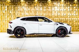 Lamborghini Urus Venatus by Mansory 2020 года, Hollman International