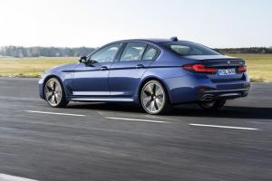 BMW 530e xDrive M Sport 2020 года