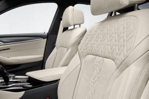 BMW 530e xDrive M Sport 2020 года