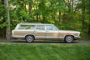 Ford Country Squire Station Wagon 428 1967 года, Bring a Trailer