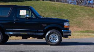 Ford Bronco XLT 1995 года, Mecum