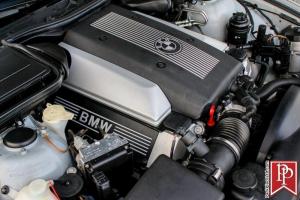 BMW 540i Sedan 1998 года, Park Place LTD
