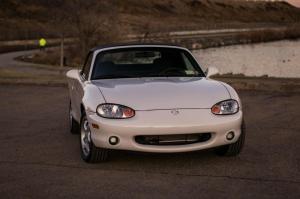 Mazda MX-5 Miata 2000 года