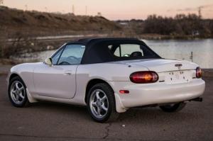 Mazda MX-5 Miata 2000 года