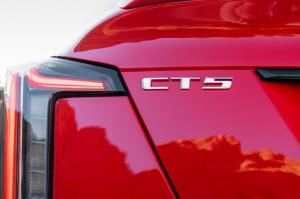 Cadillac CT5-V 2019 года