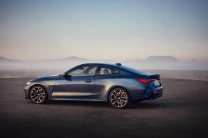 BMW M440i xDrive Coupe 2020 года