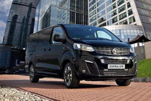 Opel Zafira Life Black Edition 2020 года