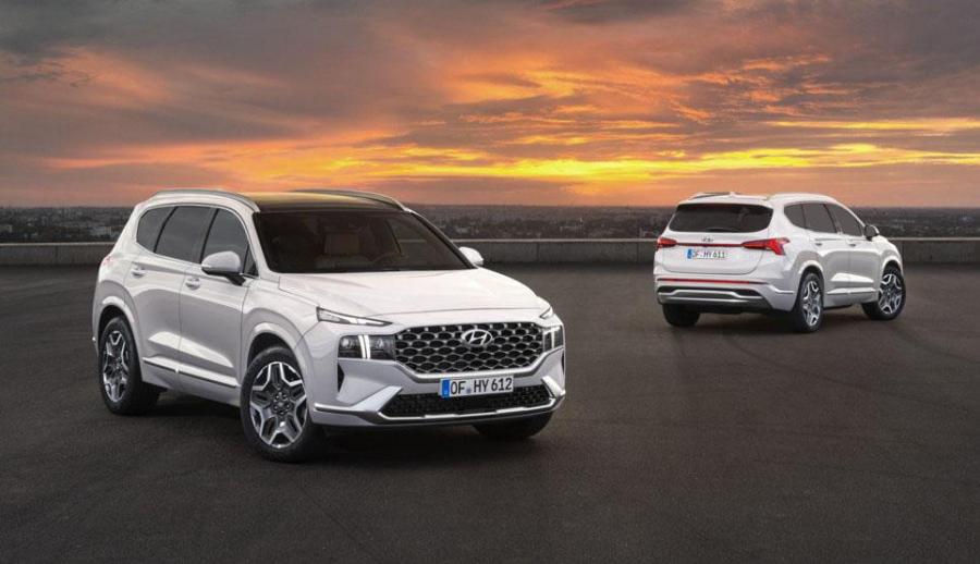 Hyundai представила рестайлинговый Santa Fe