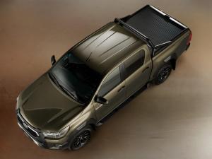 Toyota Hilux Invincible Double Cab 2020 года