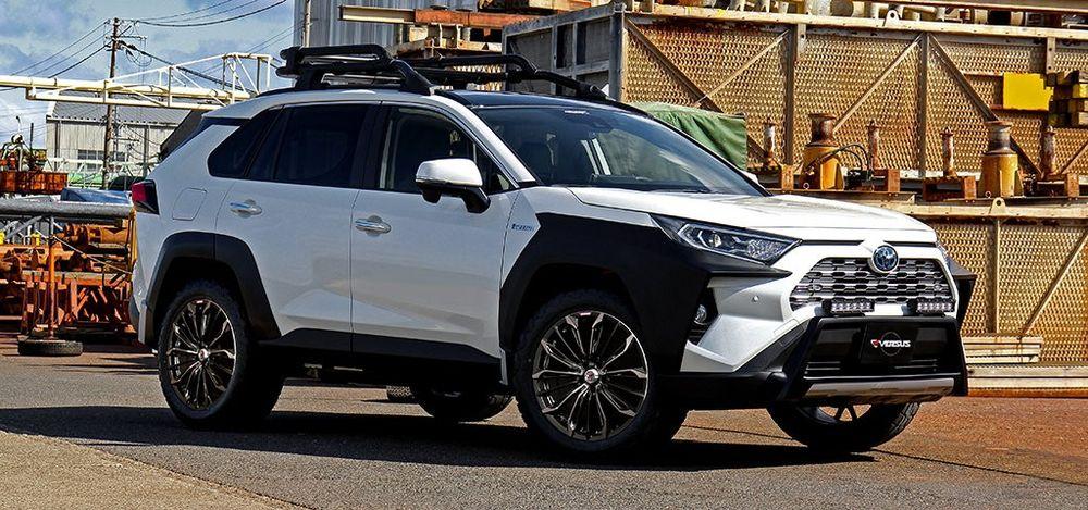Toyota RAV4 предстала в агрессивном облике