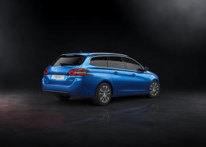 Peugeot 308 SW Road Trip 2020 года