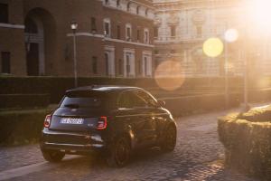Fiat 500 la Prima 2020 года