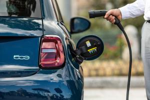 Fiat 500 la Prima 2020 года
