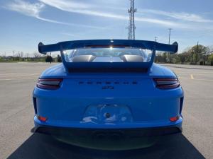 Porsche 911 GT3 2018 года, Bring A Trailer