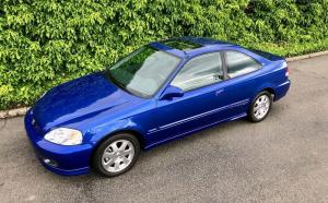 Honda Civic Si 2000 года был продан за безумные 50 000 долларов