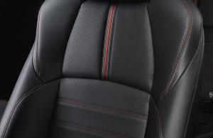 Toyota RAV4 PHV 2020 года