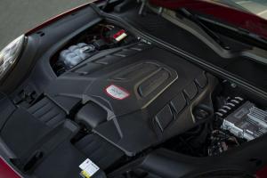 Porsche Cayenne GTS 2020 года