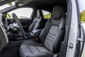 Porsche Cayenne GTS Coupe 2020 года