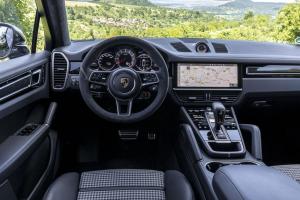 Porsche Cayenne GTS Coupe 2020 года