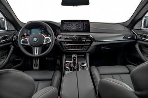 BMW M5 Competition 2020 года