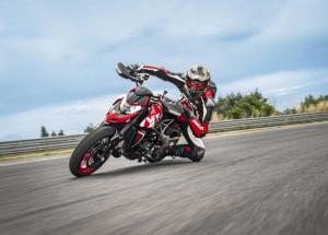 Ducati Hypermotard 950 RVE 2020 года