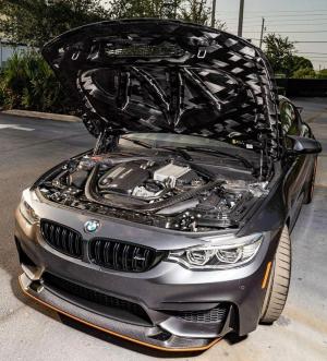 BMW M4 GTS 2016 года, Bring a Trailer